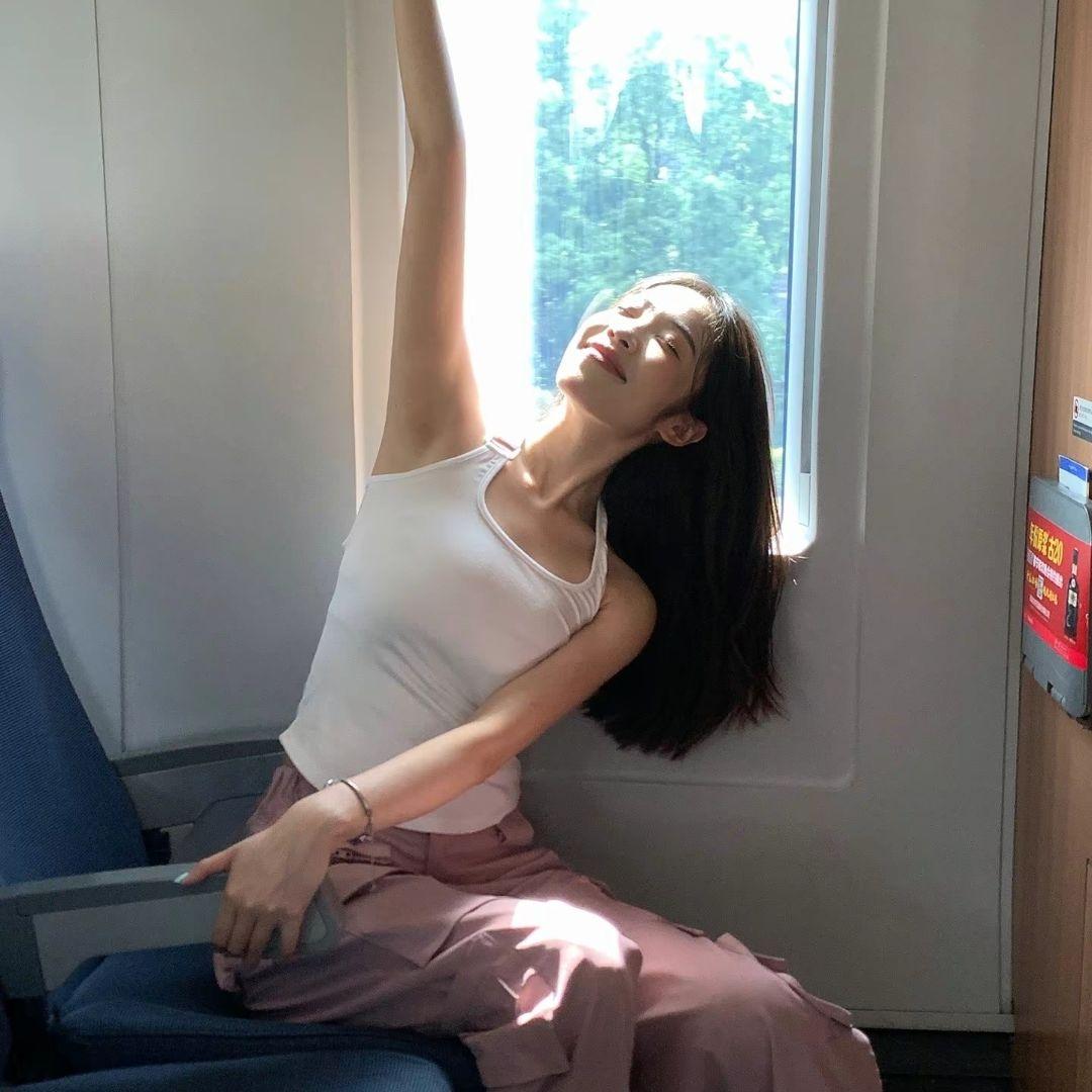 爱如潮水ㅤ+ㅤ梦醒ㅤ+ㅤ说散就散ㅤ+ㅤ终于ㅤ(rap)封面
