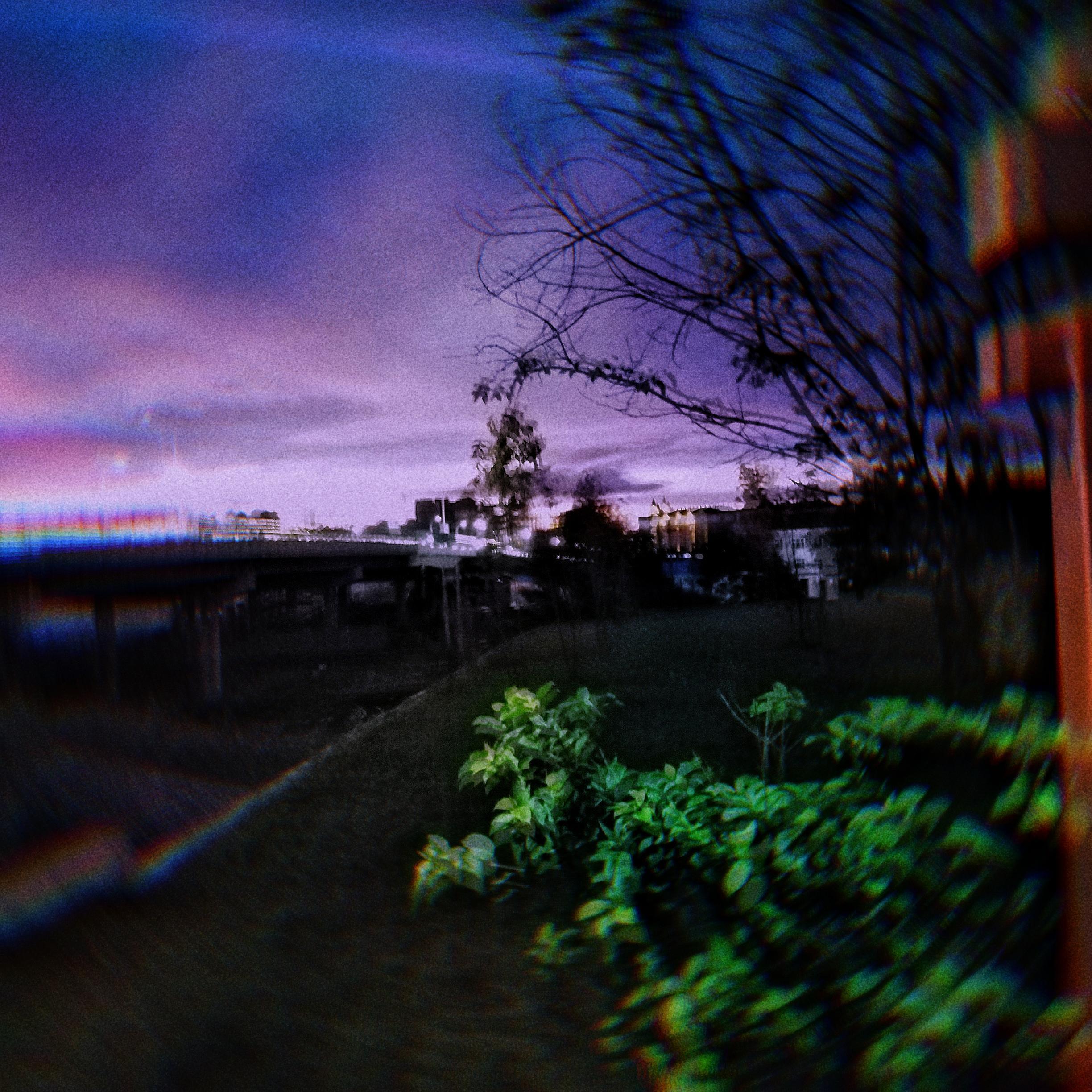 穿越过伤悲封面