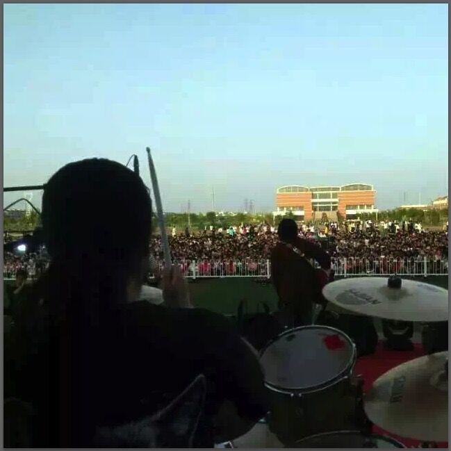 song-img