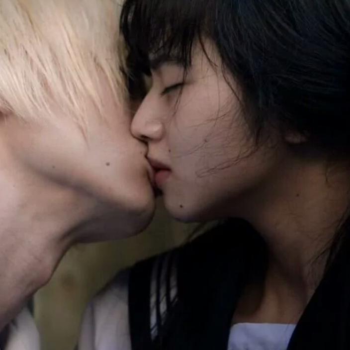 luv song<3封面
