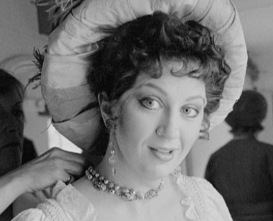 Isobel Buchanan