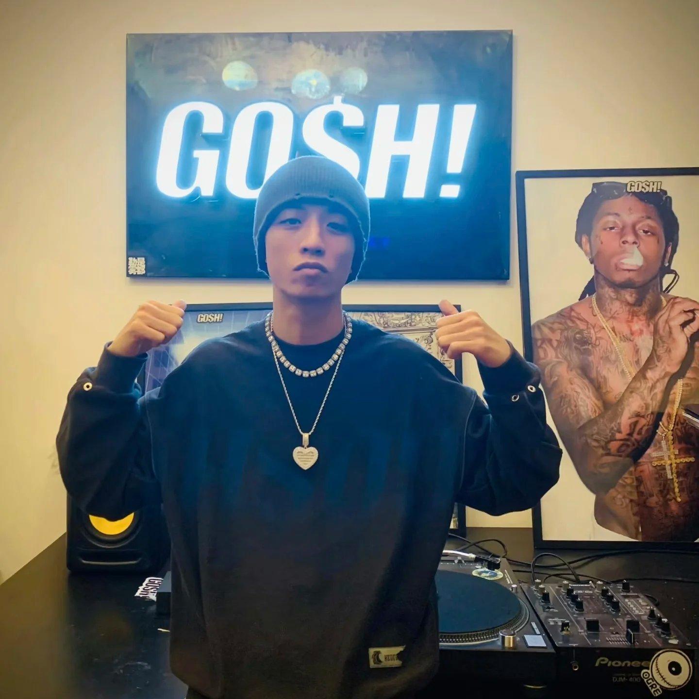 青莲诗人·被点了脑壳的山鸡·王齐铭WatchMe