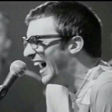 一碗社恐躁郁面——Graham Coxon