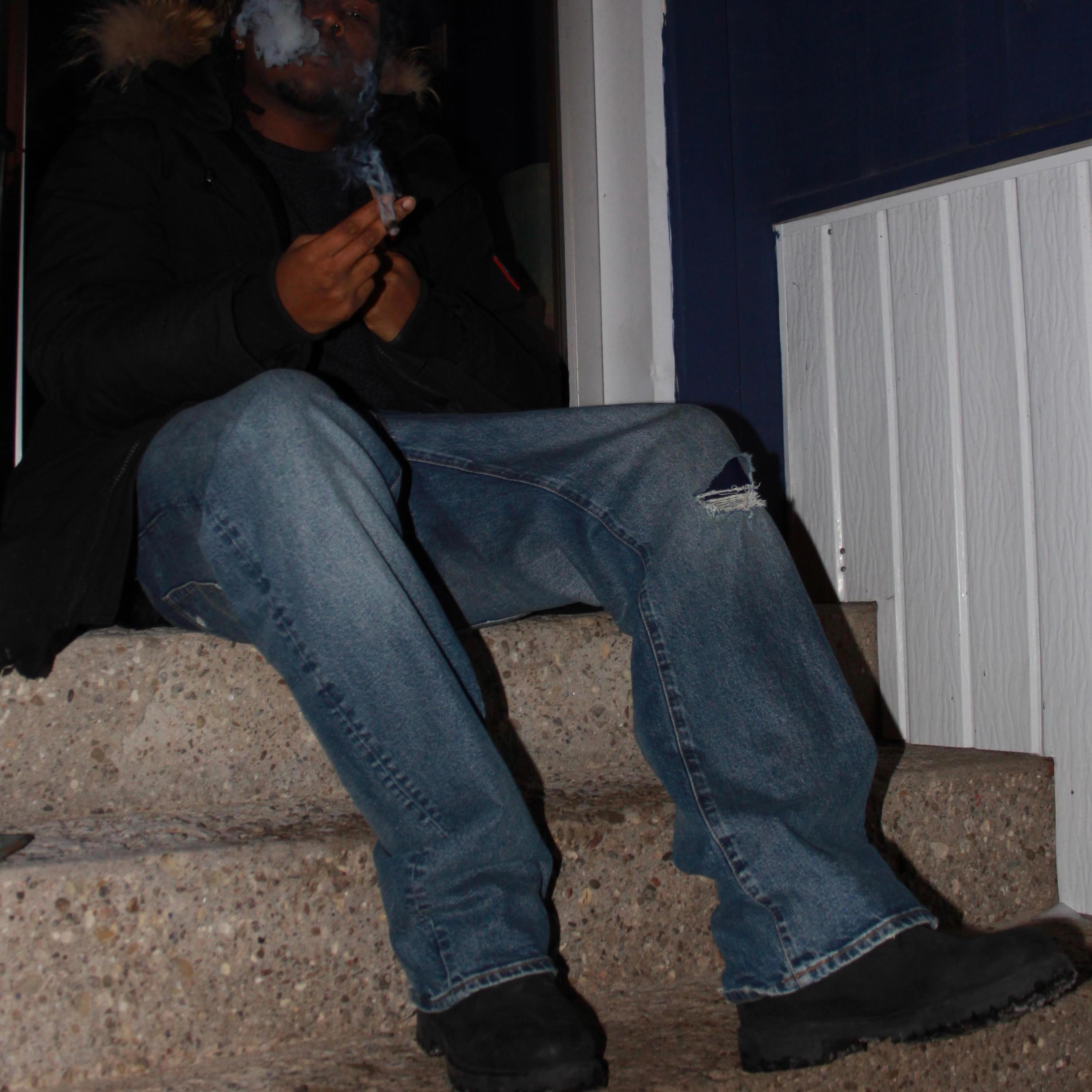 Lavish (feat. Kailo)