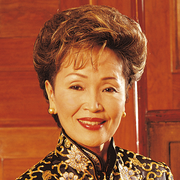 西崎崇子