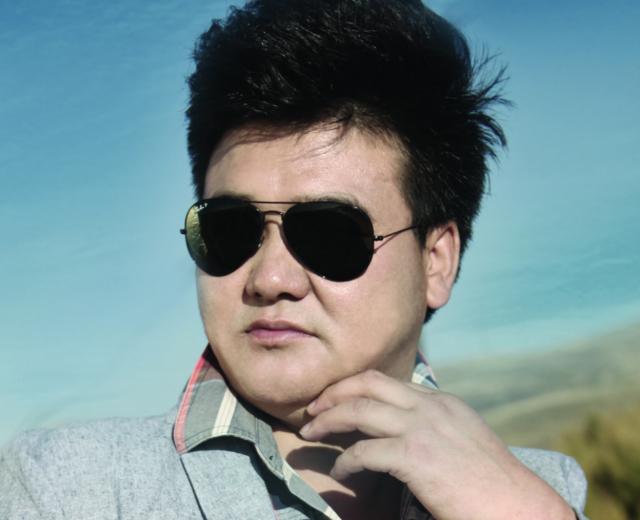 孟和乌力吉