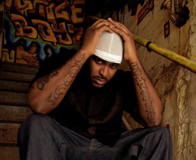 Sheek Louch