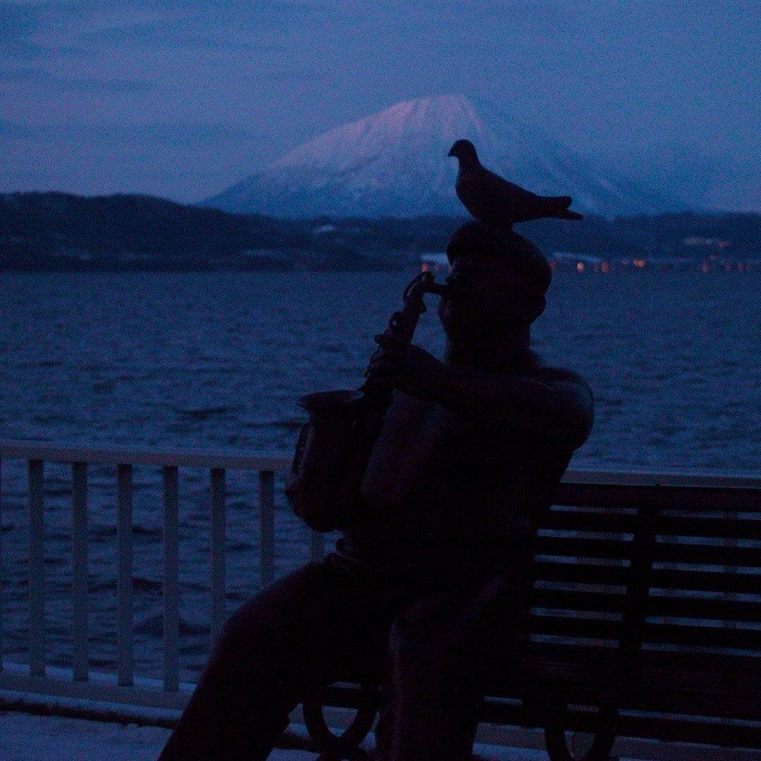 BGM 慢节奏 柔和 忧郁