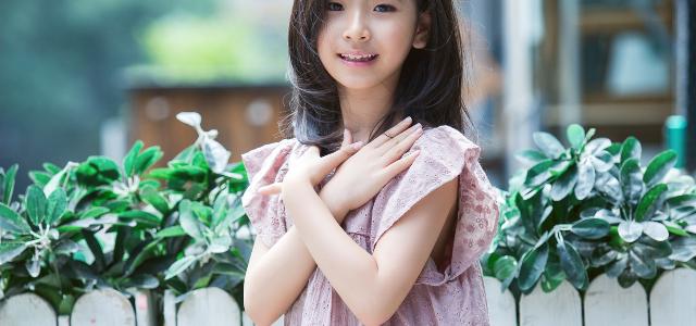 李昕融
