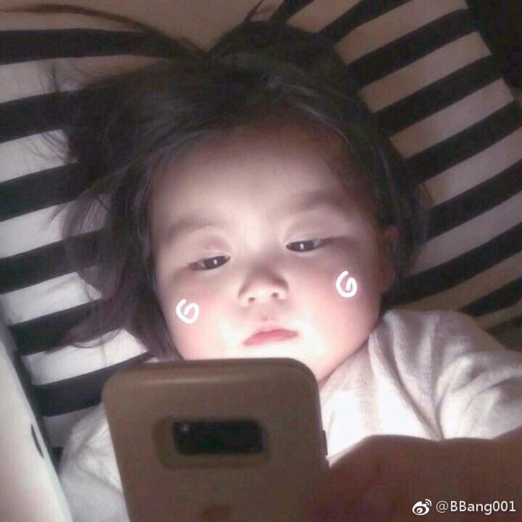 爱吃烤棉花糖的小熊软糖