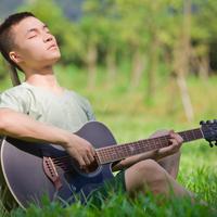 莫爱河往生资料,莫爱河往生最新歌曲,莫爱河往生MV视频,莫爱河往生音乐专辑,莫爱河往生好听的歌