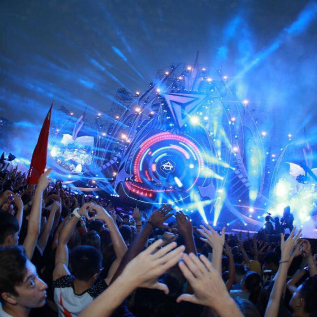 百大DJ 电音节热播炸曲