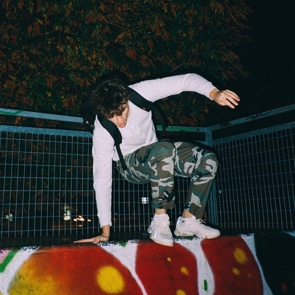 [纯音乐] Petit Biscuit夏日清凉空间