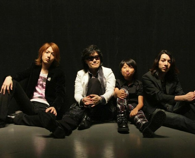 TOSHI with T-EARTH