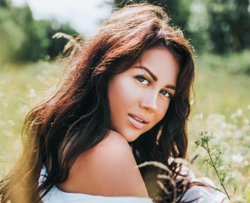 Elina Born