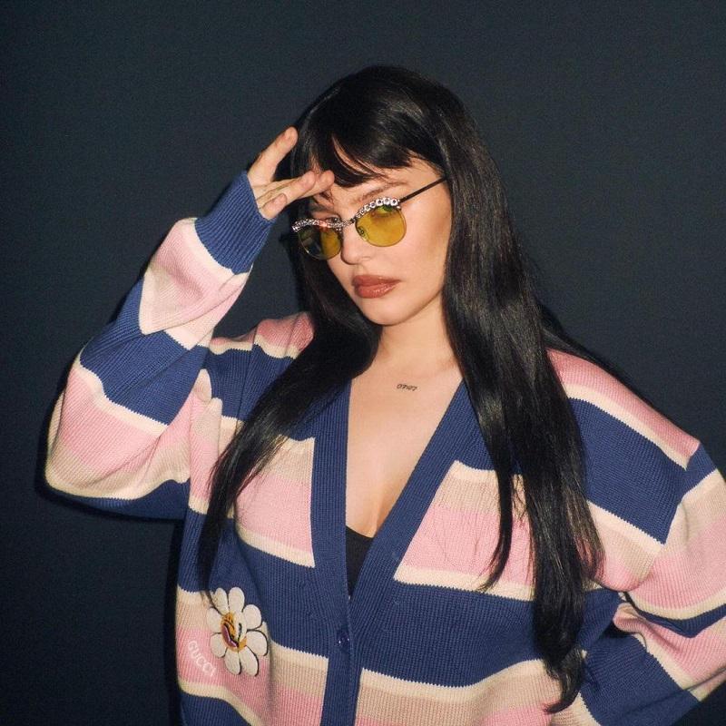 Lokerse音乐节 | 和英国歌手Anne-Marie一起摇摆