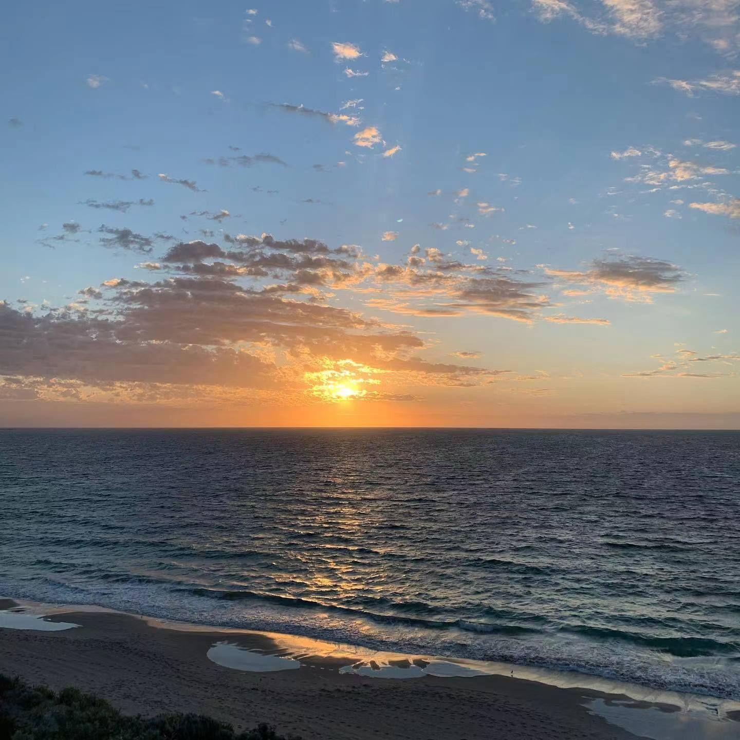 The Weeknd - Blinding Lights（Remix）