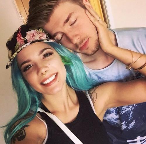 Halsey:一个看照片就能被圈粉的歌手