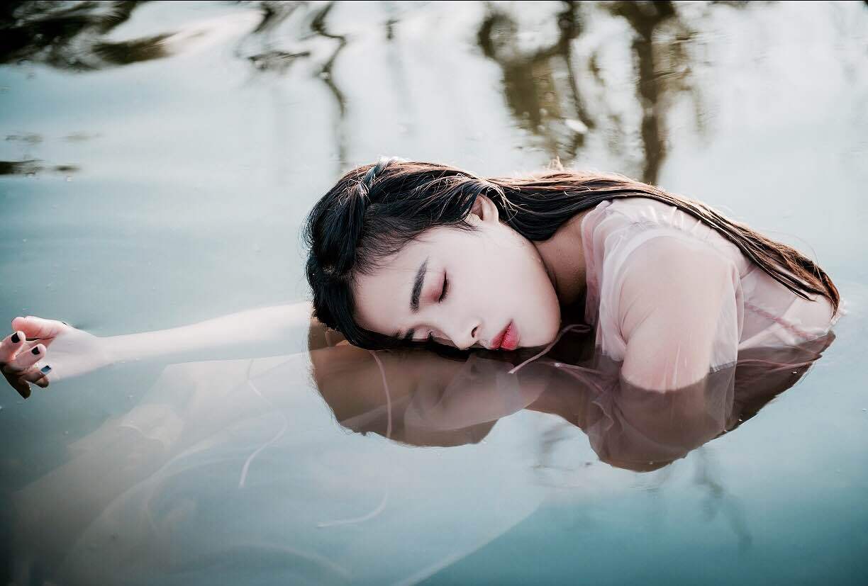 小城三月_七七_小城三月 | 在线播放_小城三月歌词_小城三月下载 | 网易云音乐