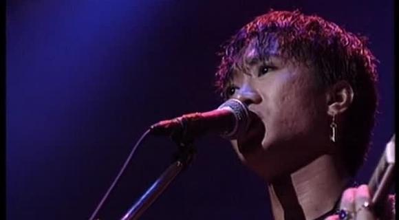 天若有情:相爱的人会找到另一种见面方式