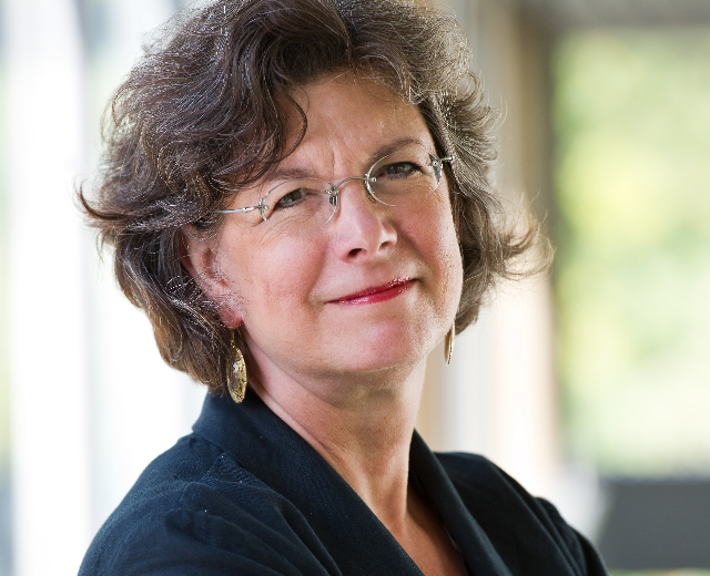 Linda Scott