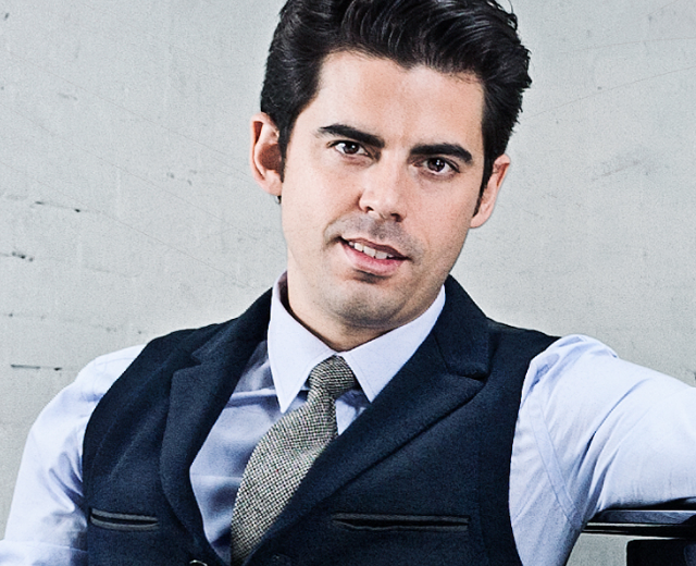 Tony DeSare