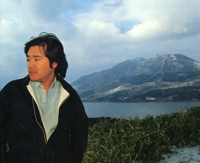 村下孝蔵