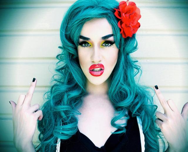 Adore Delano