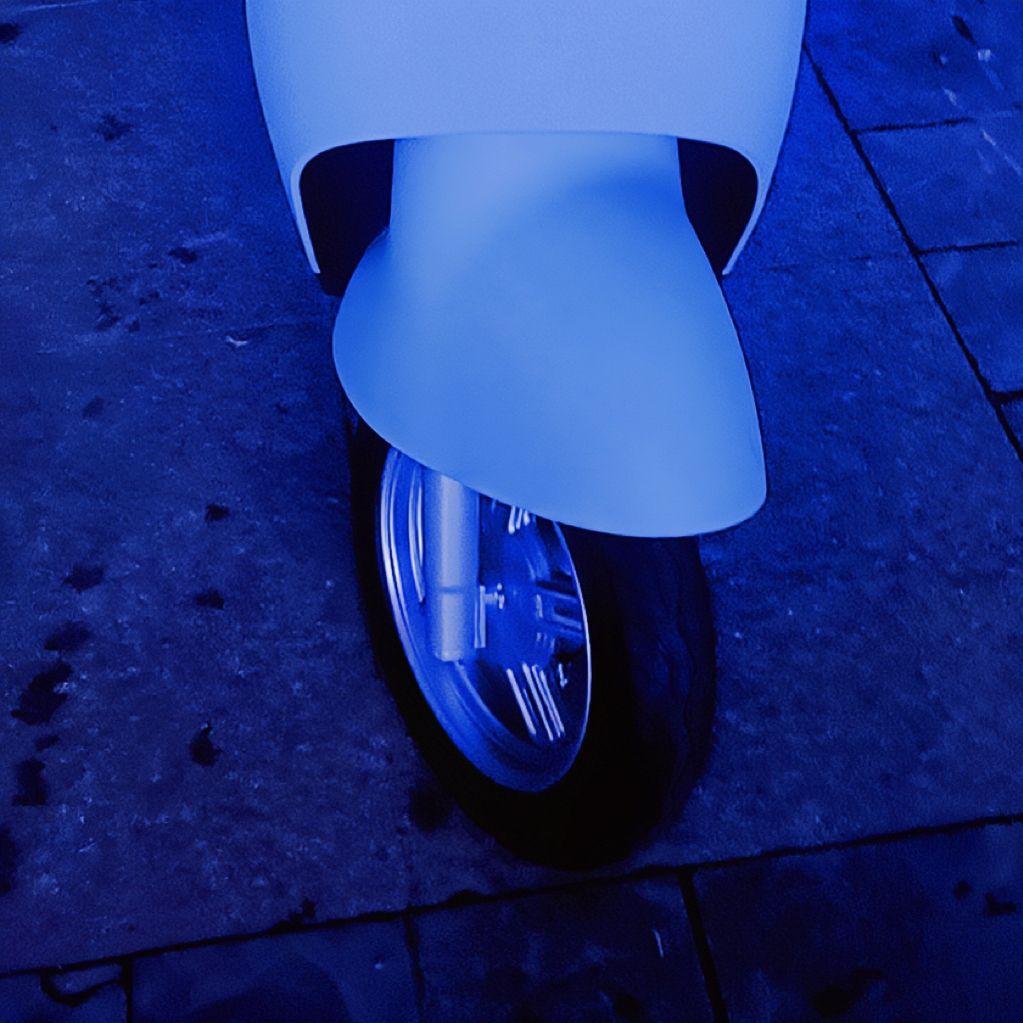 电动车封面