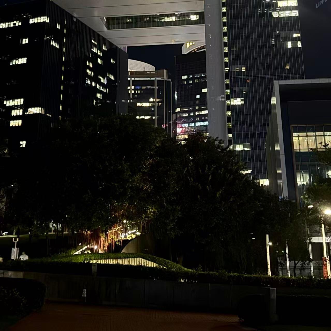 长亭晚封面