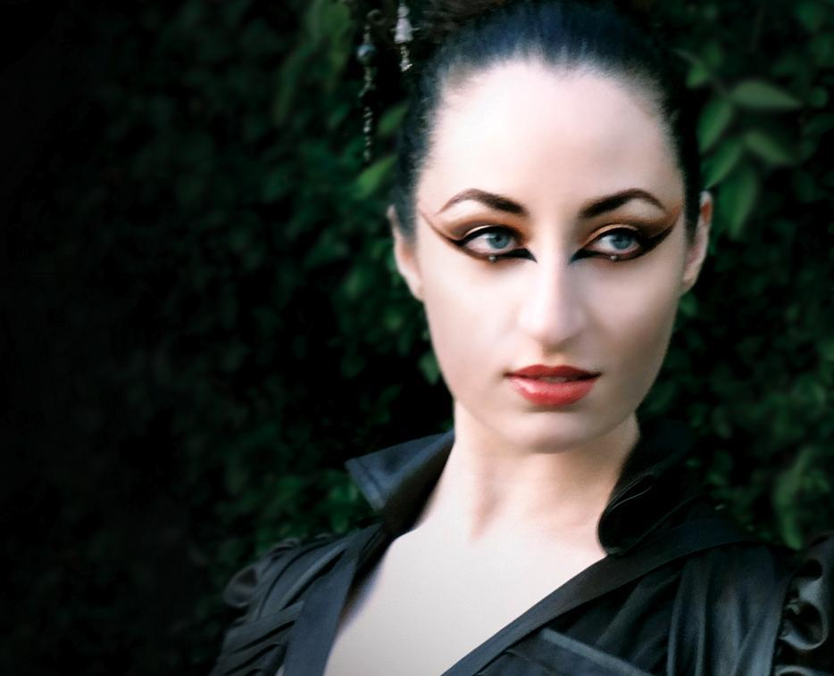 Eleni Violaris