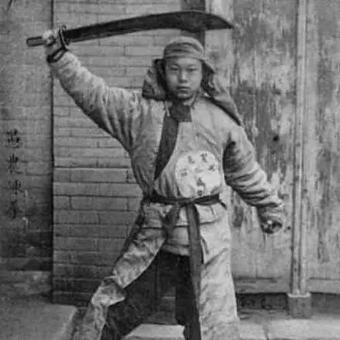 五十五天在北京封面