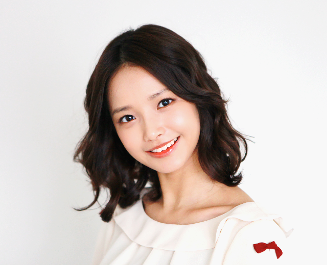 河妍秀