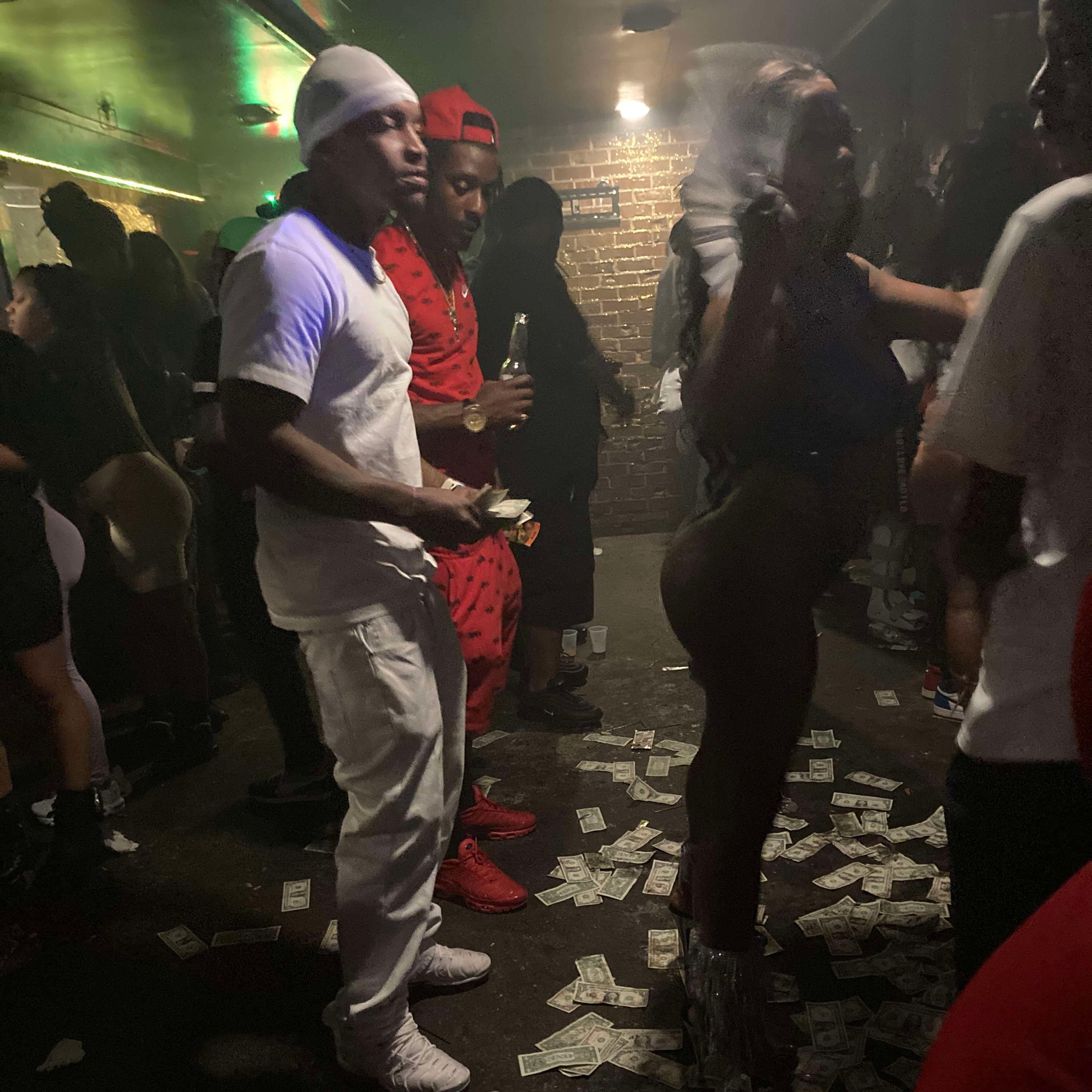 Trap Chick (VIP Mix)