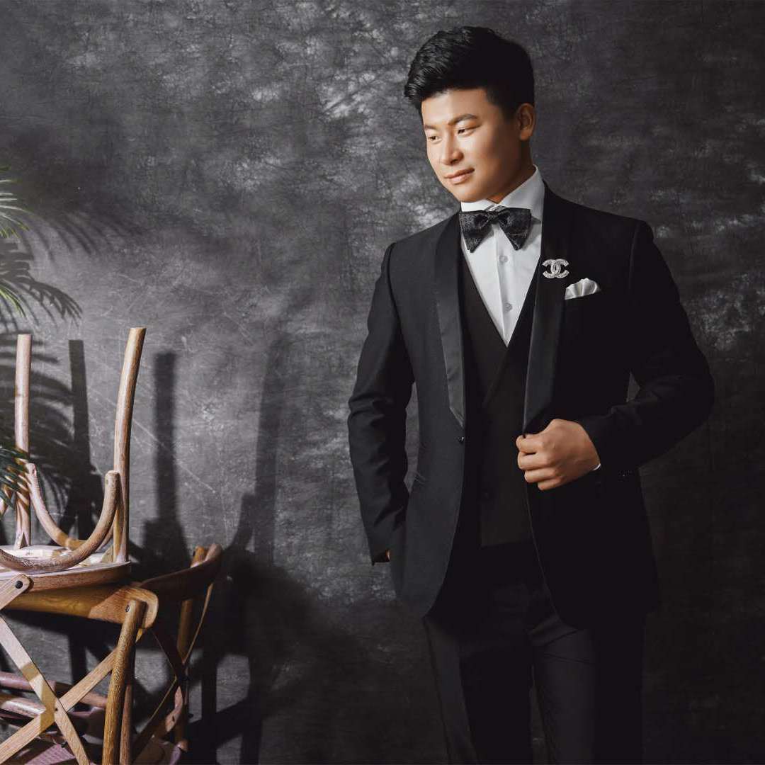 多想在平庸的生活拥抱你