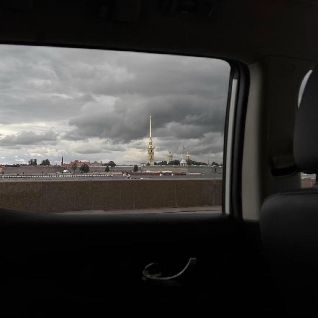 爱在星空下封面