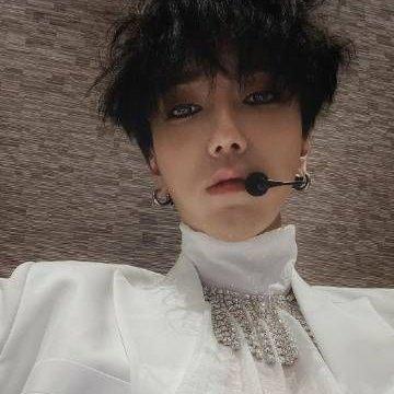 艺声/金钟云 (예성 Of Super Junior)