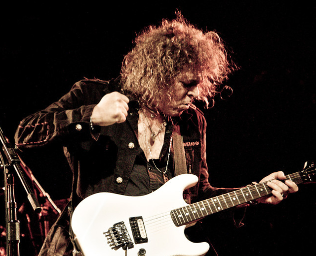 Dave Meniketti
