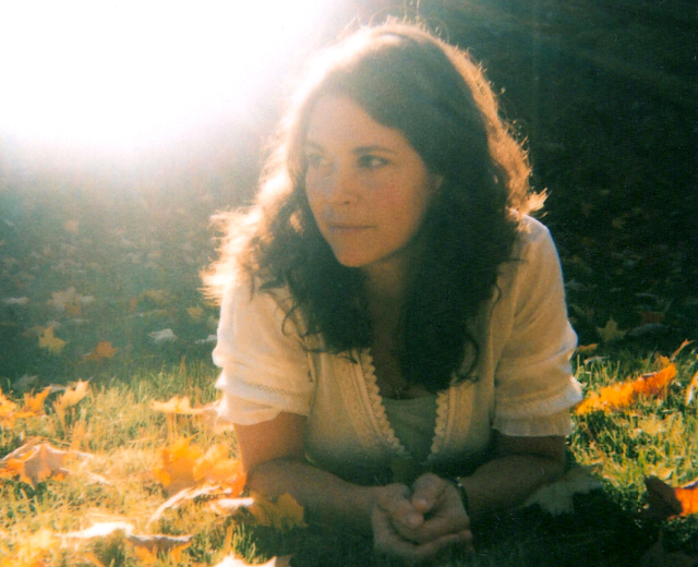 Kris Delmhorst