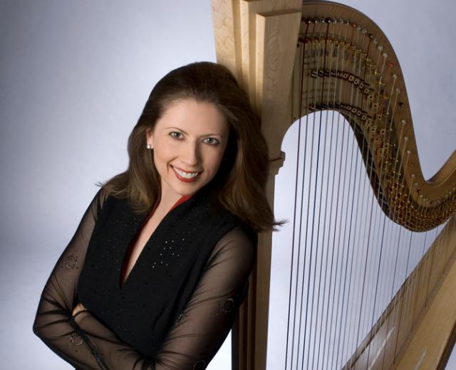 Yolanda Kondonassis