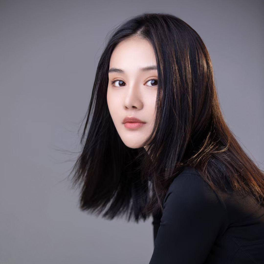 拥抱自由的风封面