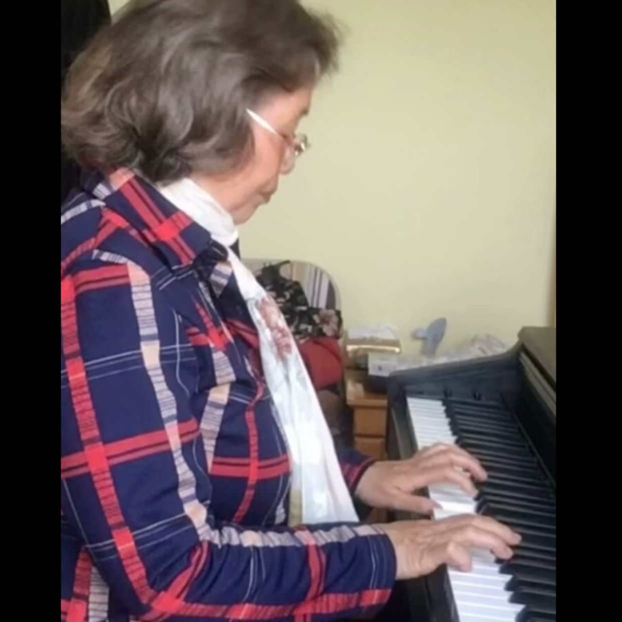 song-img