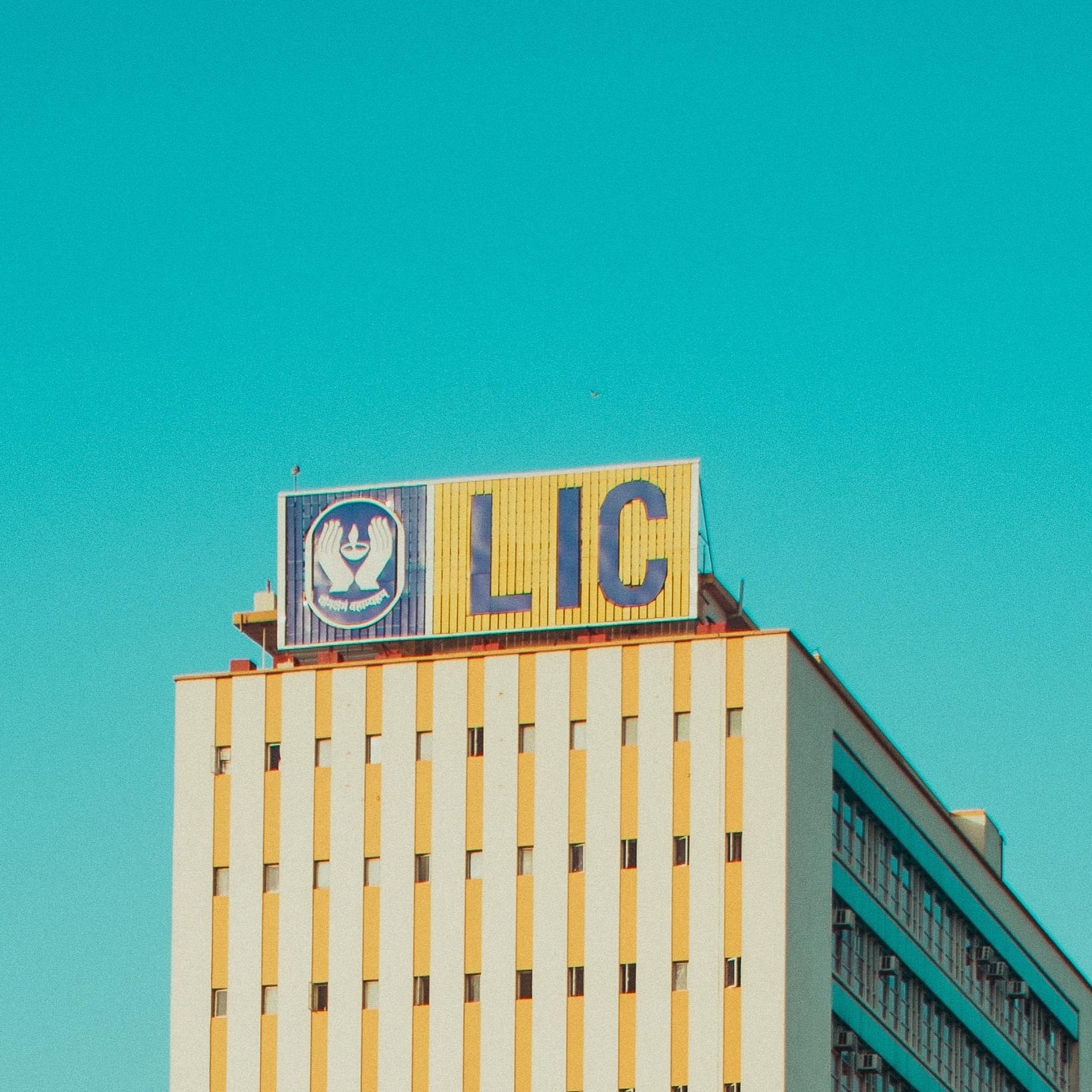 UP! (pord by Bubbleboy)