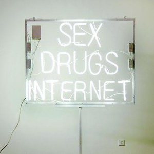 *** Drugs Internet