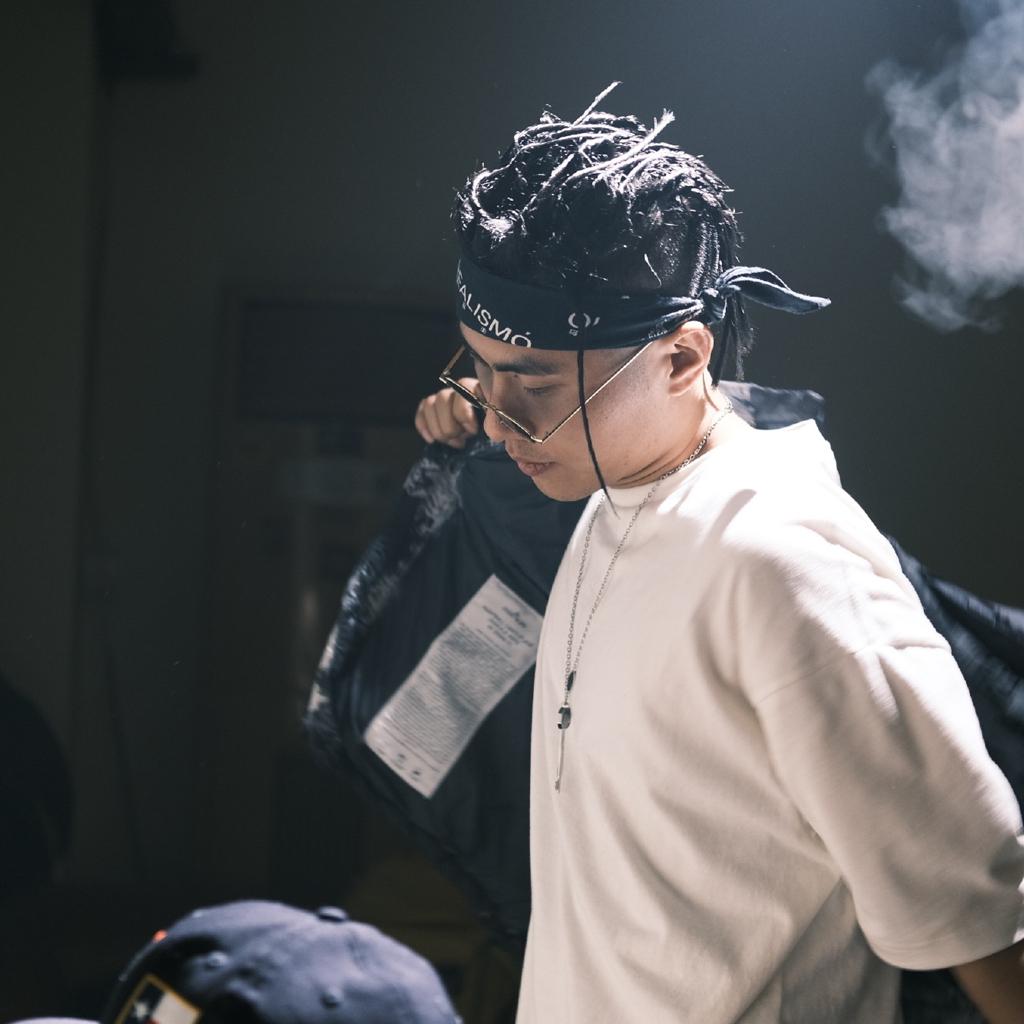 听了三百多个rappers