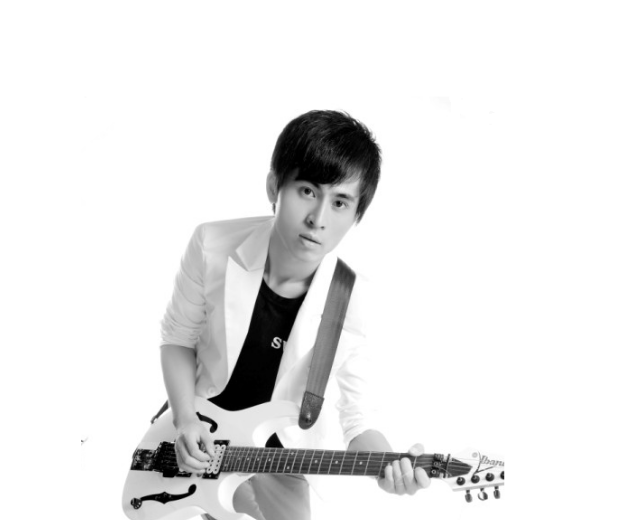 李明明