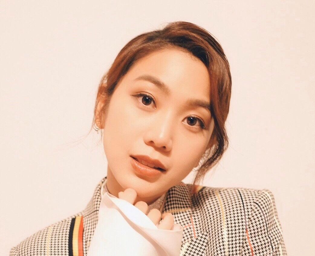 Lesley 姜丽文