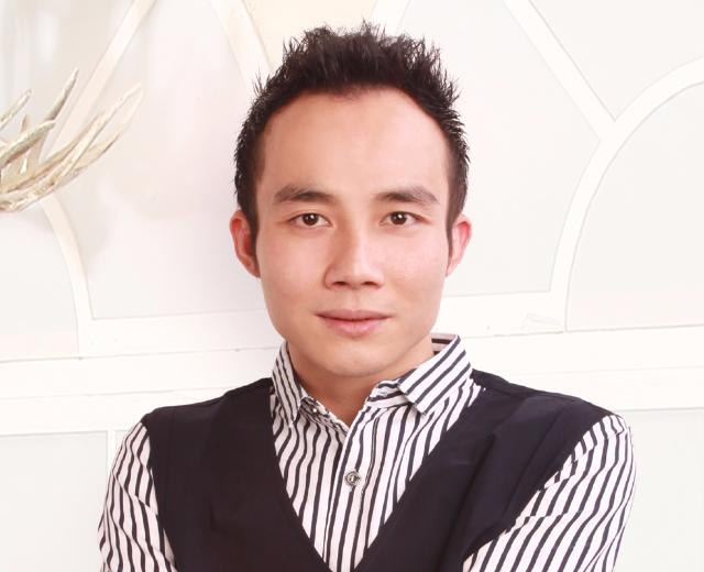 龙旭