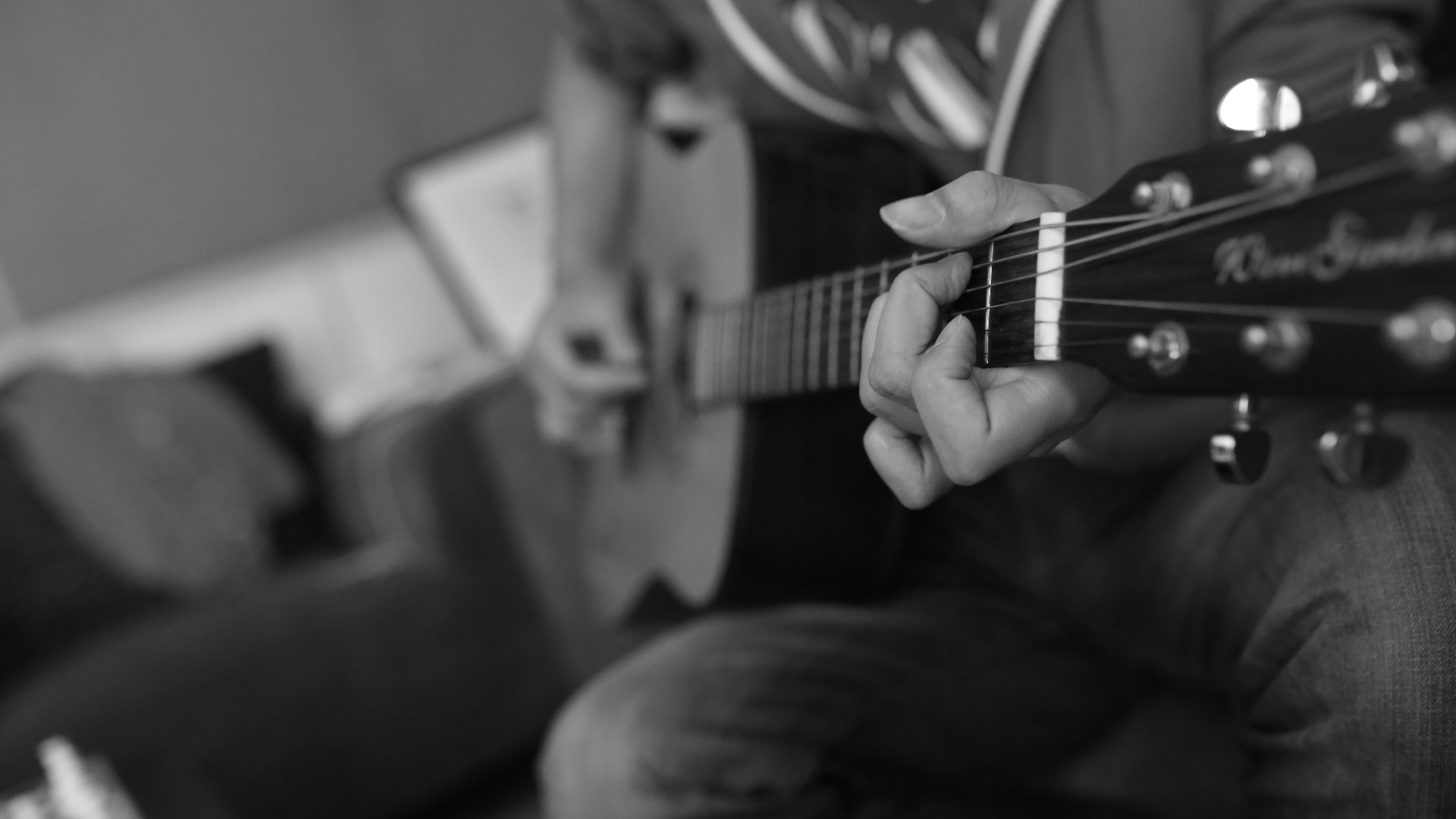 song-img