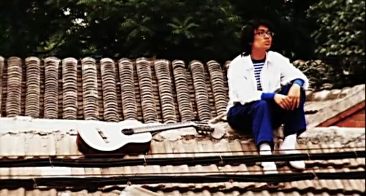 com 旭日阳刚,是两位流浪歌手组成的音乐组合